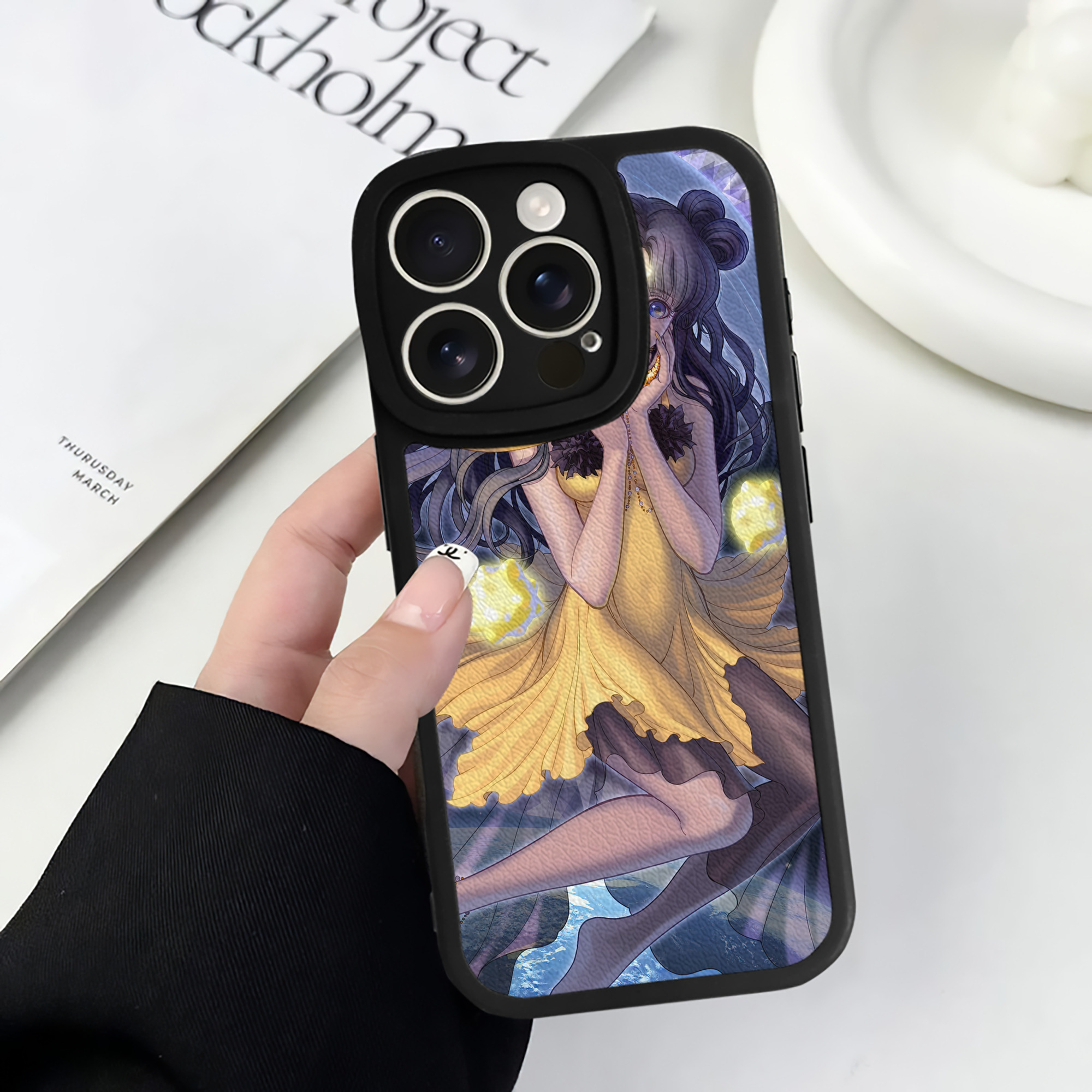 （画像用） 美少女戦士セーラームーン Sailor Moon 【iPhone 16シリーズ対応】シリコンスマホケース（レザー調） 材質：シリコン